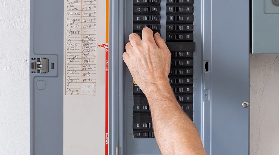 electrician working on an electrical panel jefferson oh