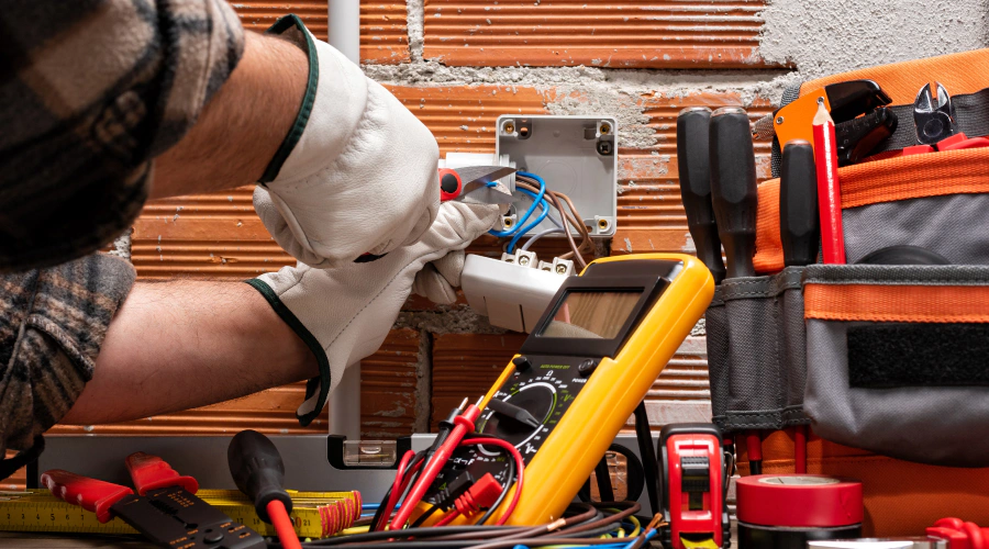 electrical installation services thompson oh